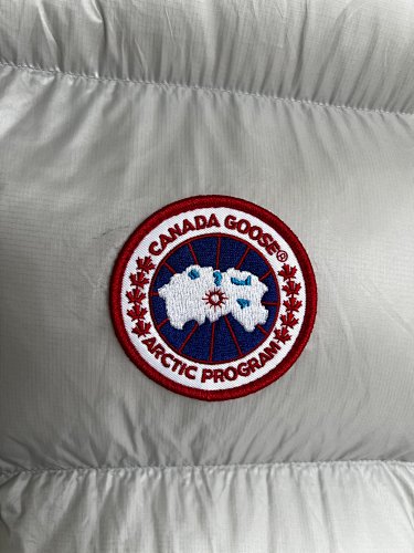 Canada Goose Silver Gray Glossy Quilted Puffer Vest